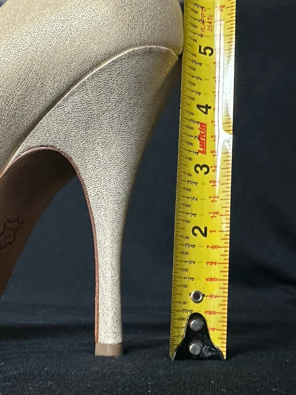 Vince Camuto Leather Platform Shimmery Champagne High Heel Pumps 8.5 shoes